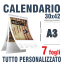 • f.to 30 x 42 cm
• Interamente personalizzato su tutti i fogli
• Stampa a colori FRONTE e RETRO
• 7 FOGLI + Copertina  (14 facciate)
• Rilegati con spirale metallica