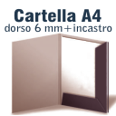 cartella A4 chiusa dorso da 6 mm
Formato chiuso 22x31 cm
Fustella: 2 lembi + tagli per porta biglietti da visita
Chiusura ad Incastri
